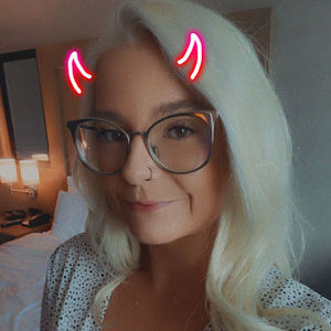 Meet your Posher, Micayla